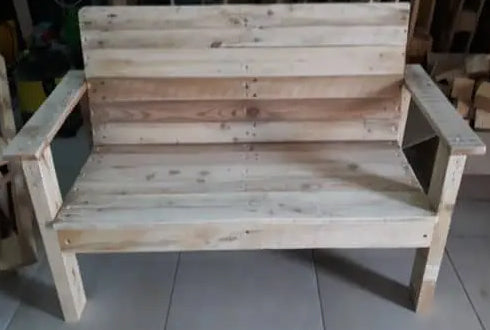 Load image into Gallery viewer, Rustic Handmade Indoor / Outdoor Wood Bench
